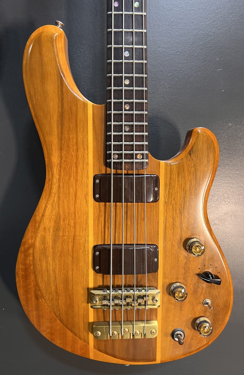 Ibanez Studio 8 4 String – Lowend Bass Shop Vault