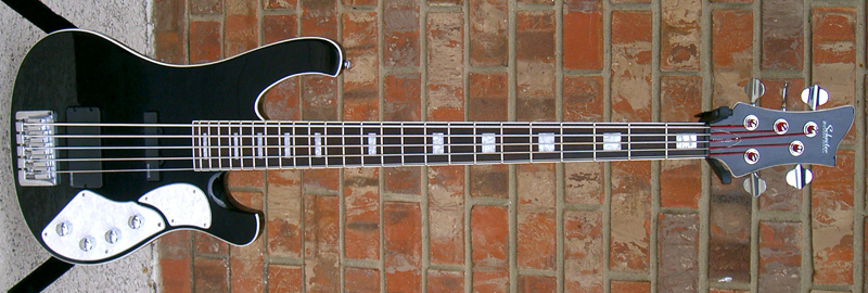 Schecter 5 String – LowEnd Bass Shop Vault