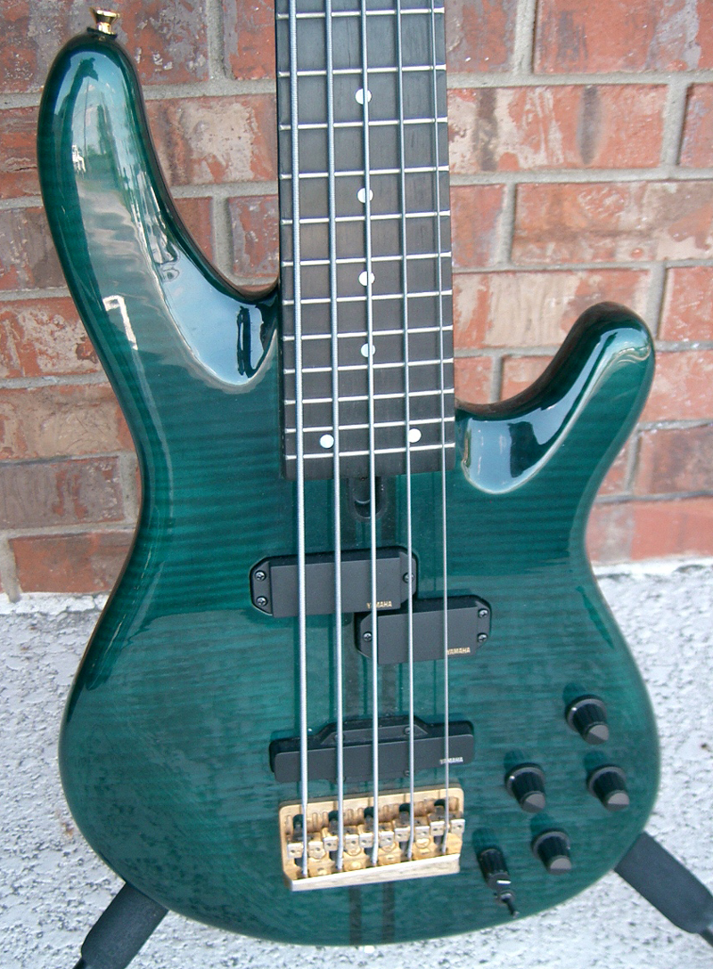 Yamaha TRB 5P – LowEnd Bass Shop Vault