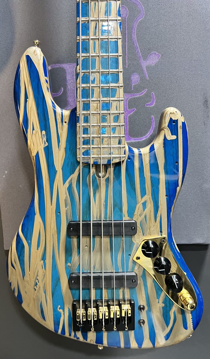 Lowend 5 String Blue Burst Gold Run Finish Lowend Bass Shop Vault 9644