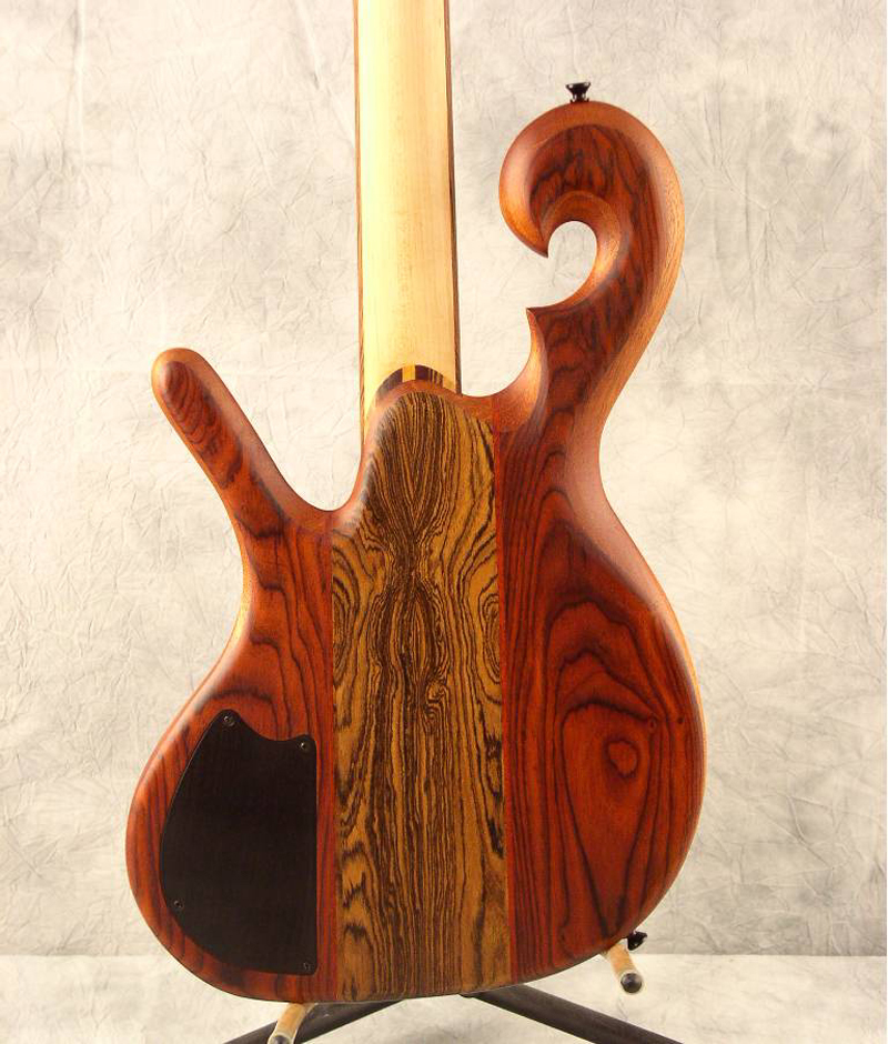 Carl Thompson 4 String Scroll 36″ Scale – LowEnd Bass Shop Vault