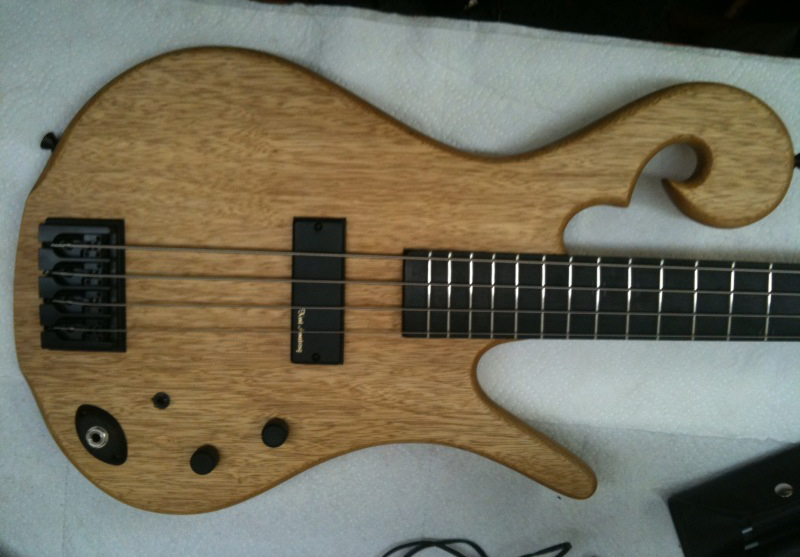 Carl Thompson 4 String Lowend Bass Shop Vault